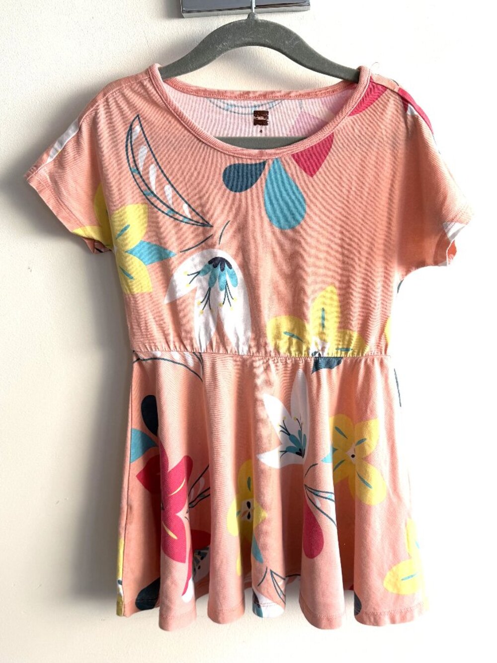 Tea Collection Size 4T Short Sleeve Floral Twirl Dress in Peach Pink